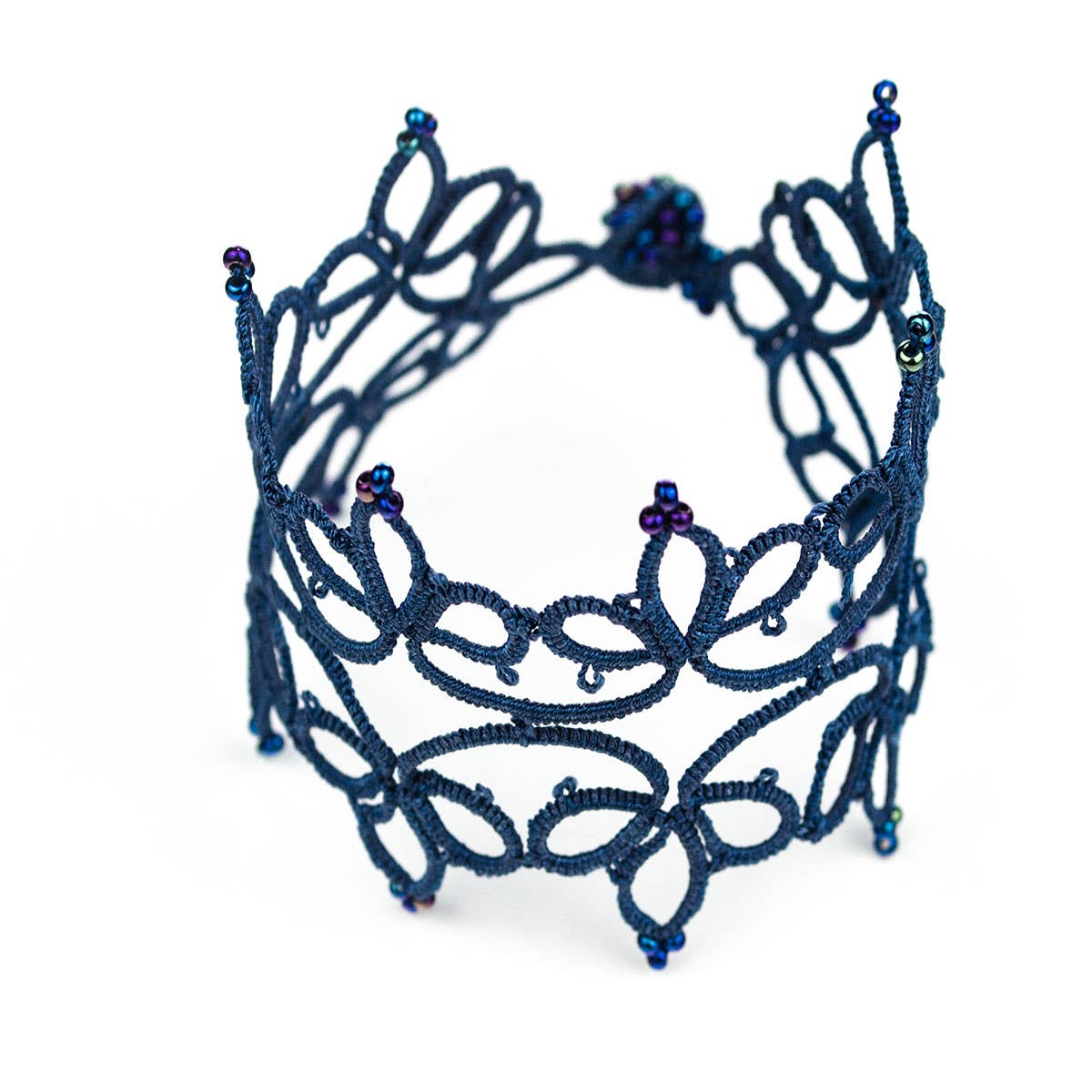 Silk Wool and Bijoux – Großhandel Armreif – „Gardenia“ Silk Tatted Armband4