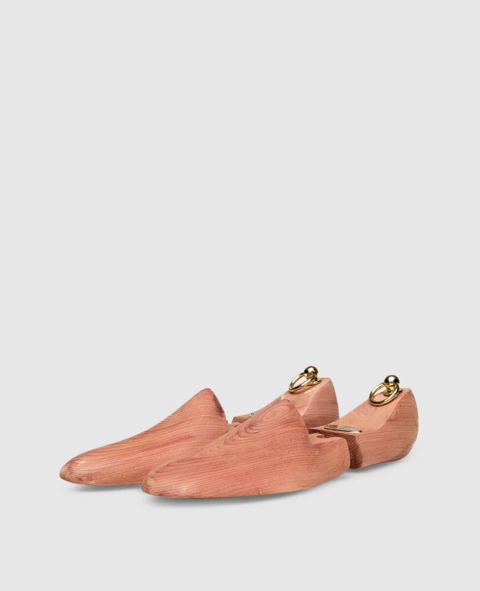 Heinrich Dinkelacker – wholesale Shoe horn – Unisex – Cedarwood shoe tree2