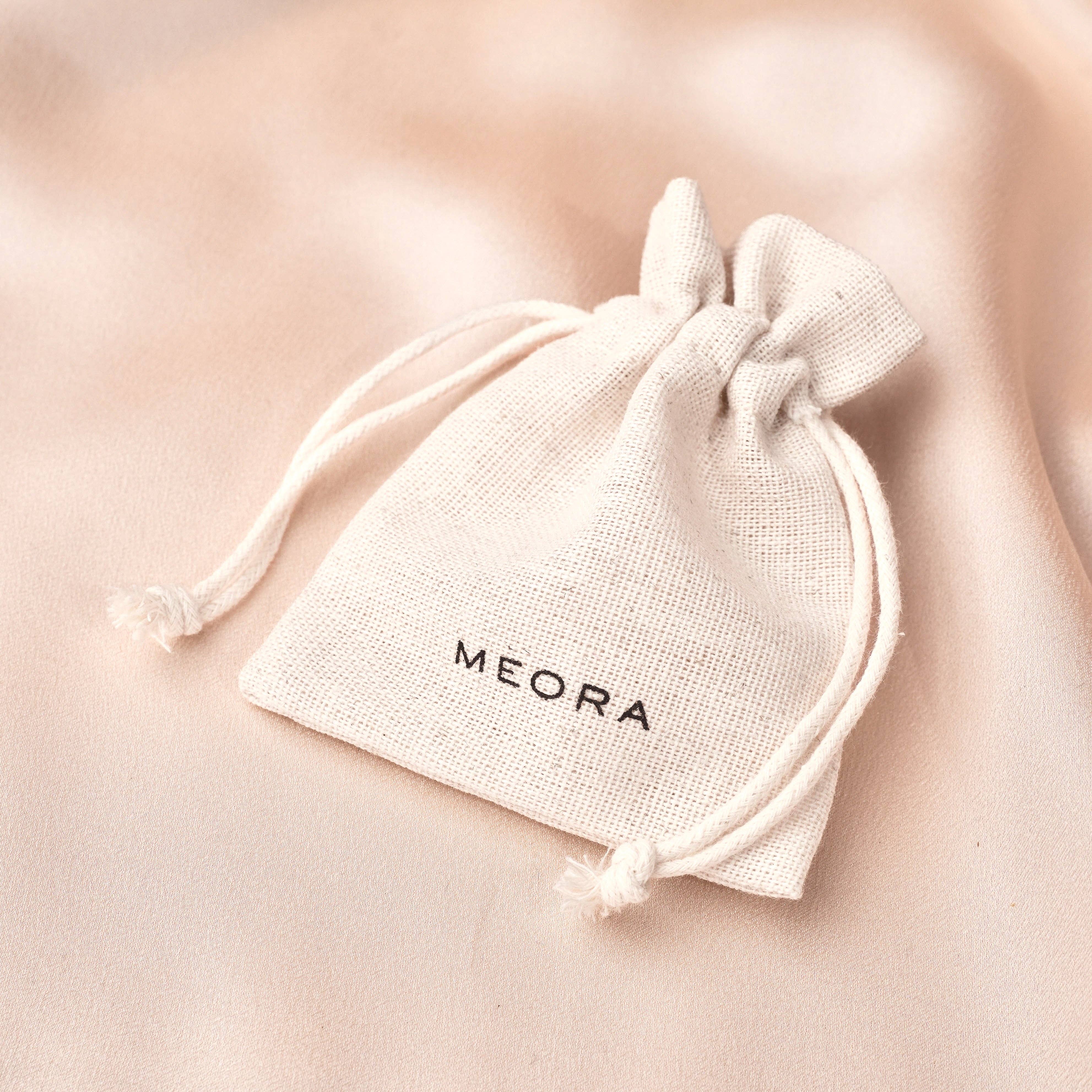 Meora Paris – Großhandel Kette mit Anhänger/Charm – Steinwüstentourmalin-Halskette2