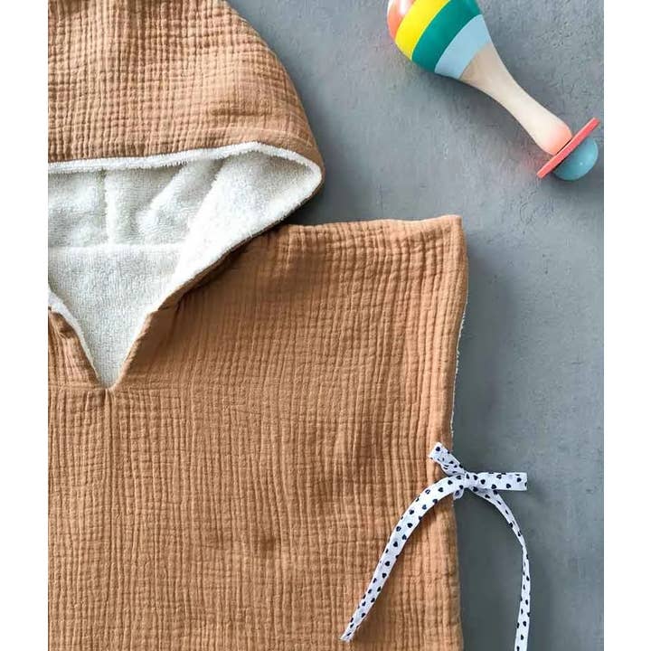 Manufacture des bébés français - Wholesale Poncho Towel - Kids & Baby - Camel bath poncho1