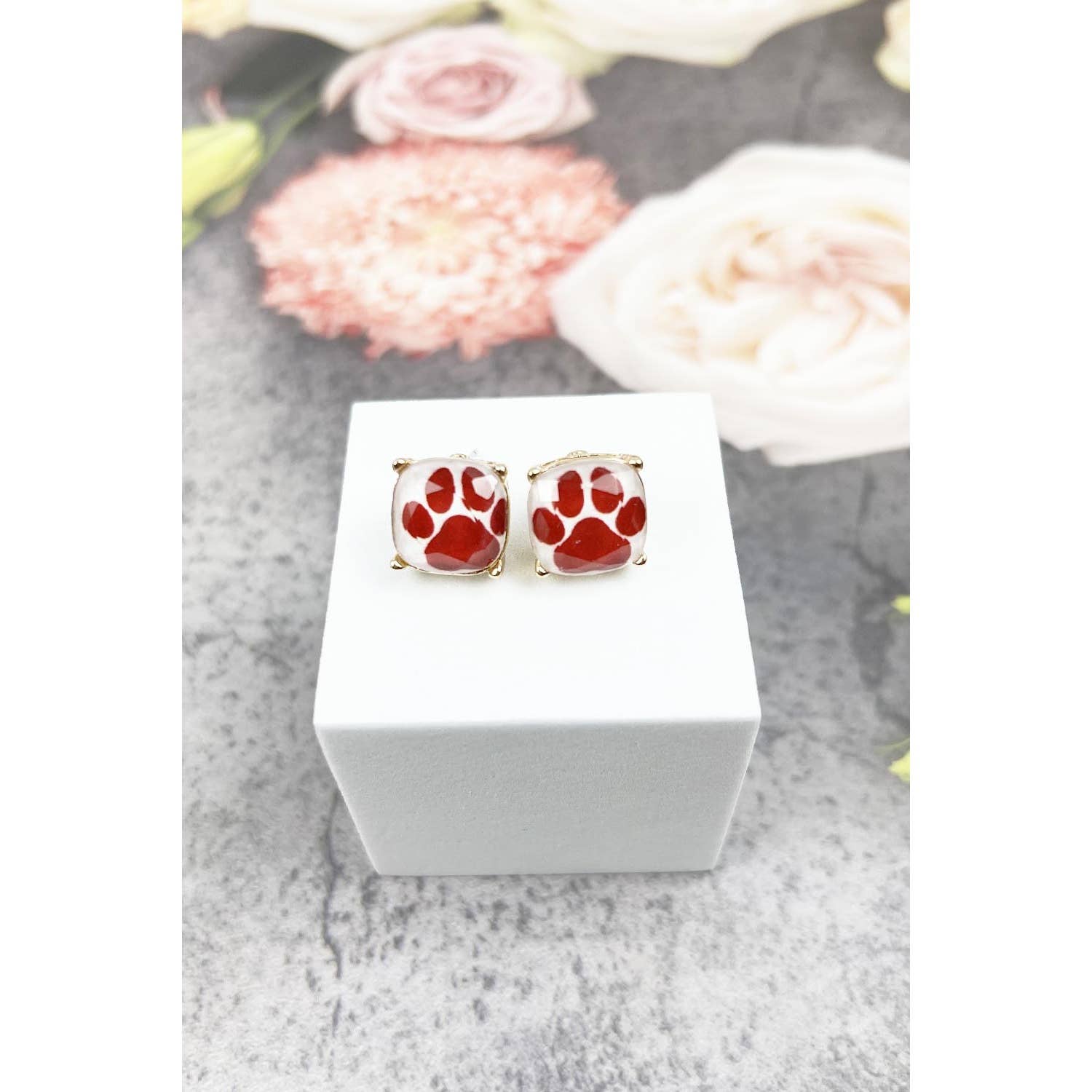 JHP Collection - Wholesale Stud/Post Earrings - DOG PAW PRINT CUSHION CUT EPOXY STUD EARRING7