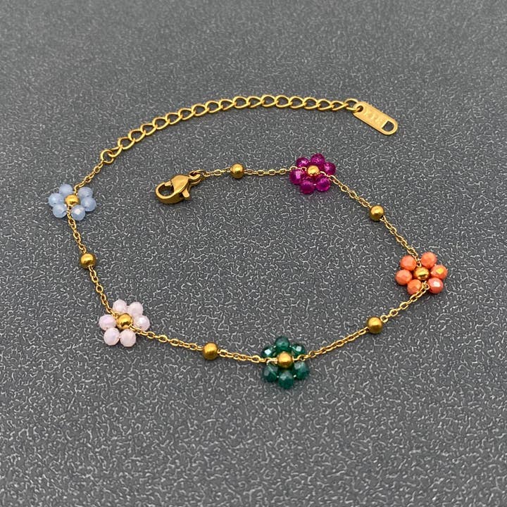 Mio Queena - Wholesale Charm/Dangle Bracelet - 5 Color Glass Beaded Flowers 18K Gold Plated SS Bracelet -FGS