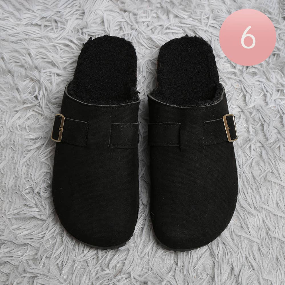 Sensibling Corp. - Vente Chaussons – femme - Mules Sabots en Suédine à Boucle en Fausse Fourrure Solide5