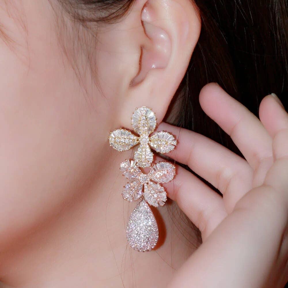 Nicholls Jewellery – wholesale Dangle earrings – Gold, Rose Gold and Silver Crystal Flower earrings2