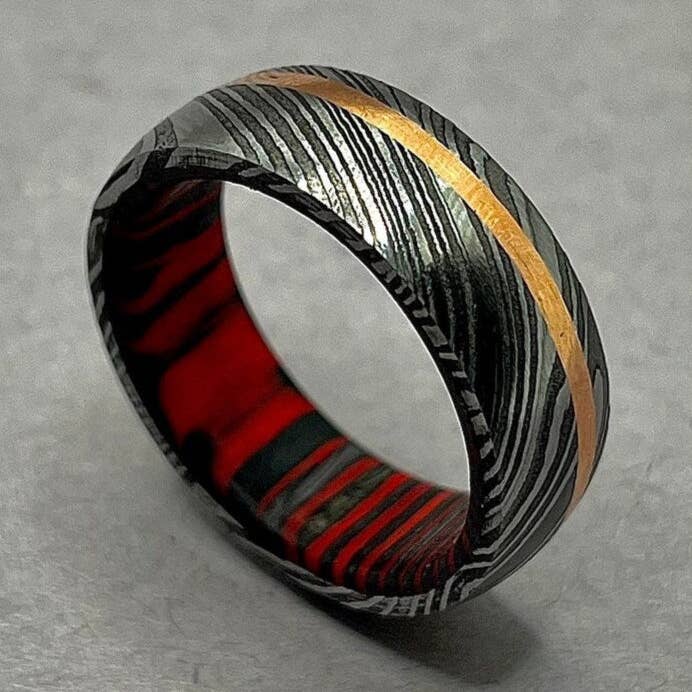 Bague en acier de Damas incrustée de cuivre pour homme – Alliance grise unique pour la vente par RustyStudioUSA