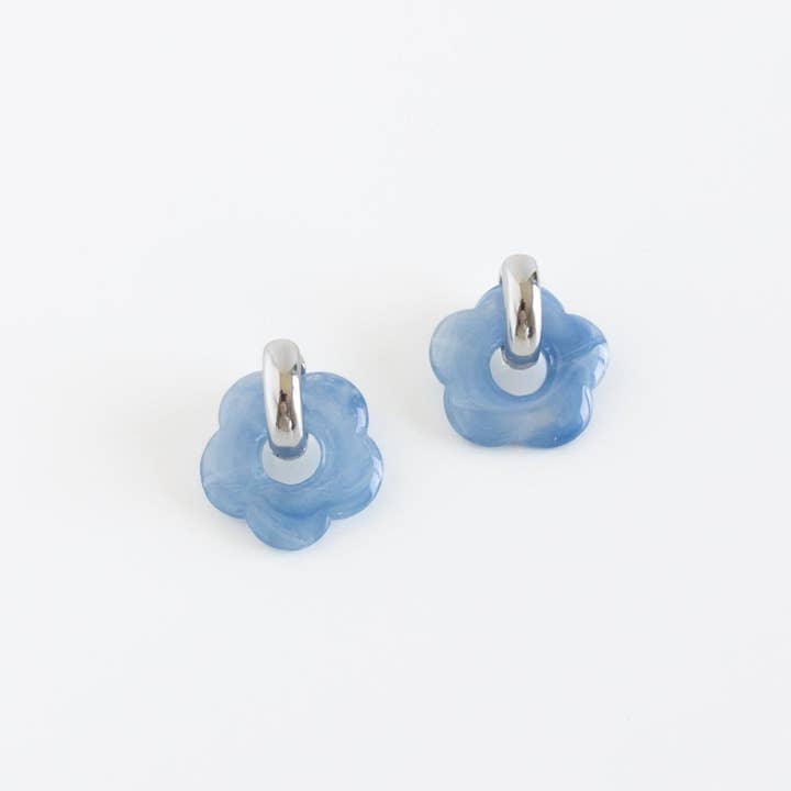 LYHO - Wholesale Huggie Earrings - Glassy Daisy Earrings | Handmade clay jewelry | LYHO13