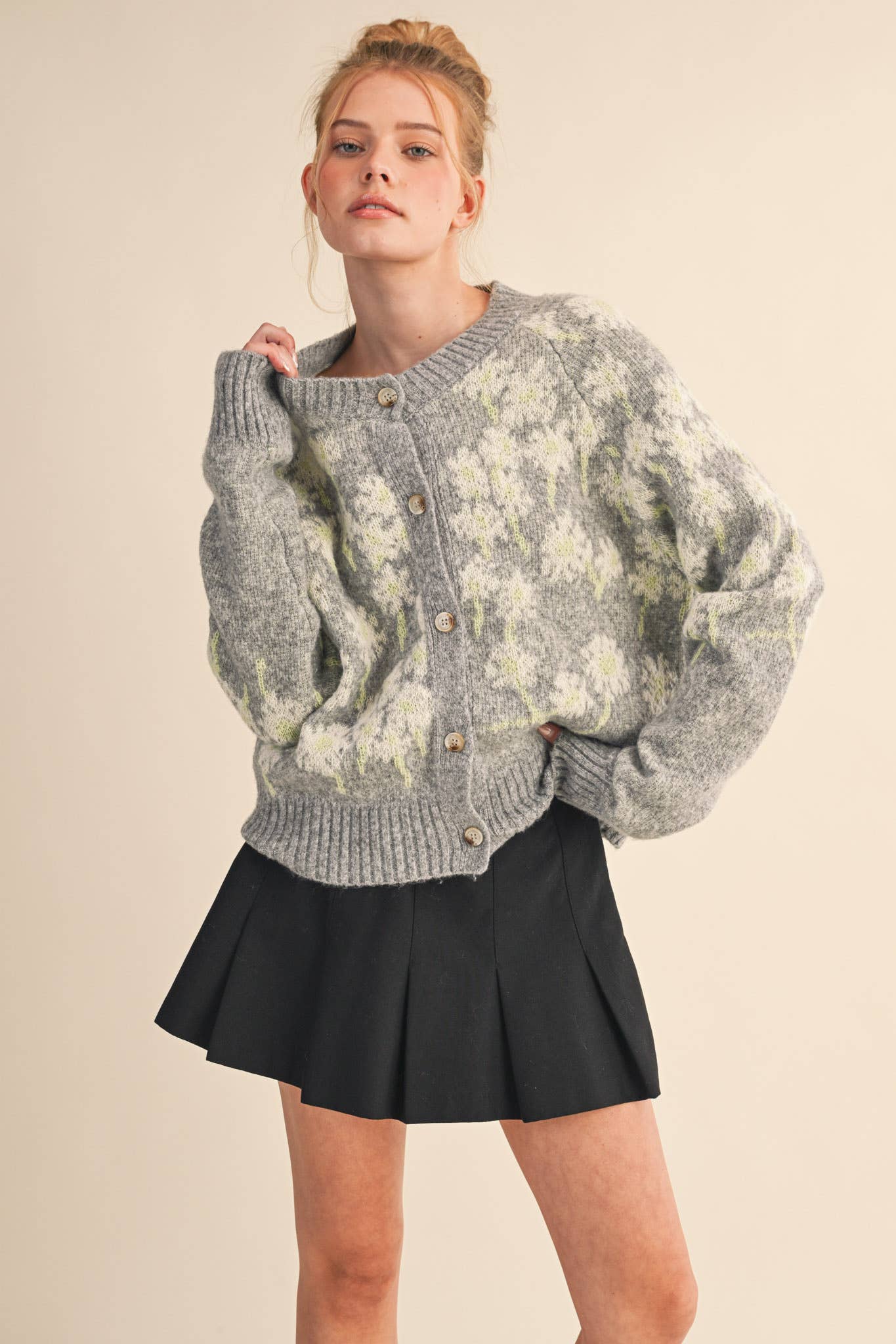 &MERCI - Wholesale Cardigan - Women's - FLORAL KNIT BUTTON DOWN SWEATER CARDIGAN MSW1123823