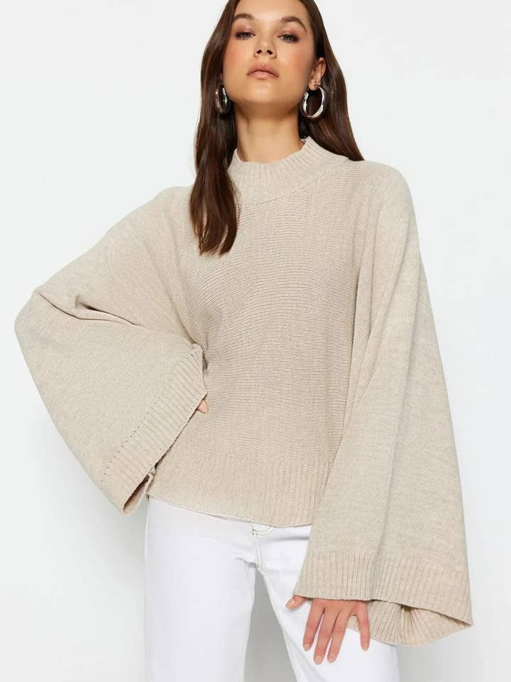 Übergroßer Strickpullover mit ausgestellten Ärmeln für den Großhandel von Hoxton Gal