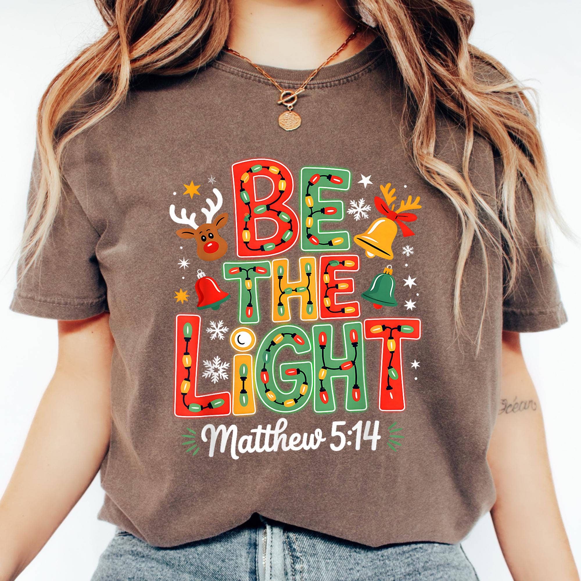 Glaime – Engroshandel Grafisk t-shirt - Dame – Julekomfortfarver T-shirt, Vær Lyset Sweatshirt3