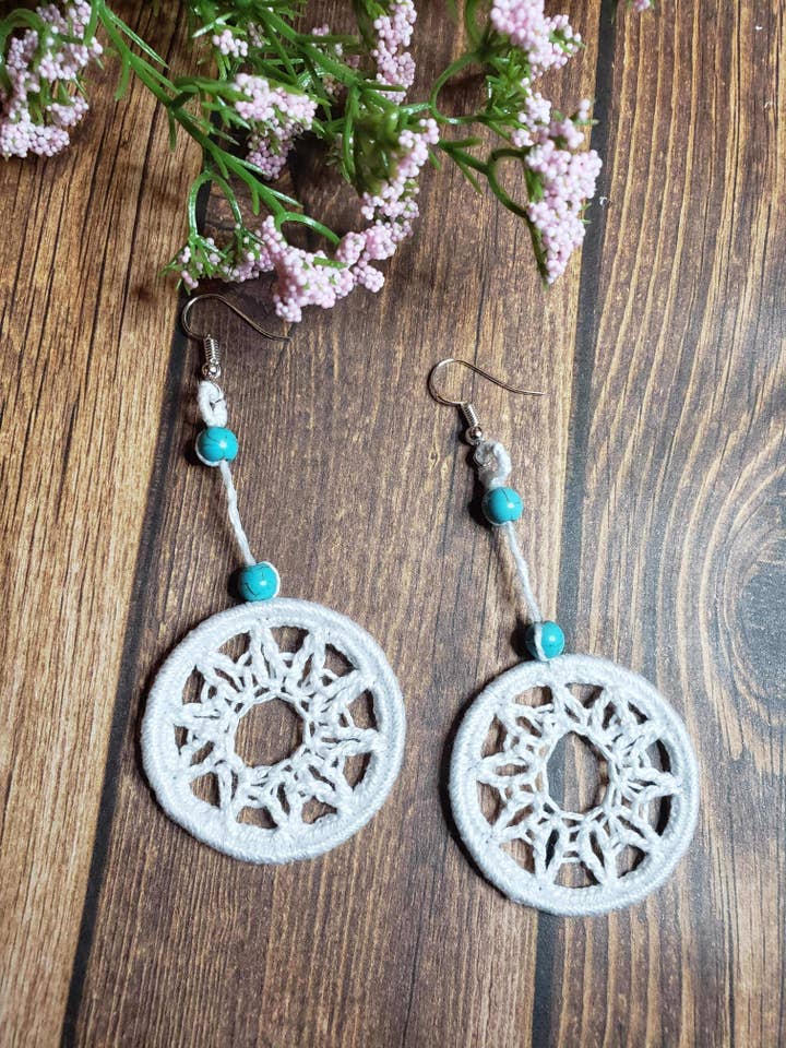 Orecchini pendenti con stella cadente per la vendita all'ingrosso da parte di Sysaic Knotz