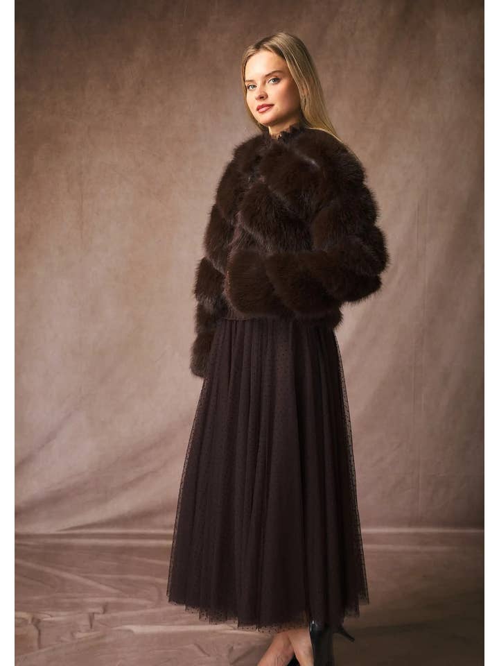 CHOKLATE PARIS - Wholesale Jacket - Women's - Paula short faux fur jacket - Y16813