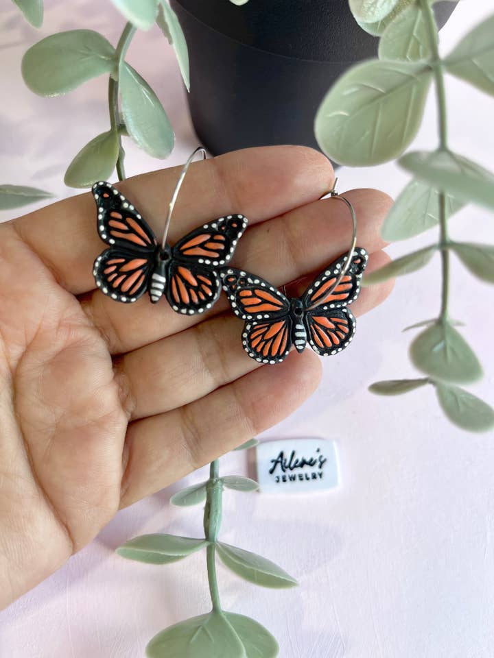 Schmetterling-Creolen für den Großhandel von Ailene’s Jewelry Bakery