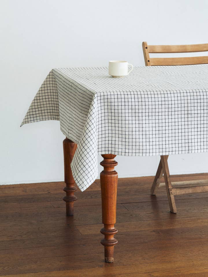 Linen Table Cloth (L) Jenn for wholesale by Fog Linen Work