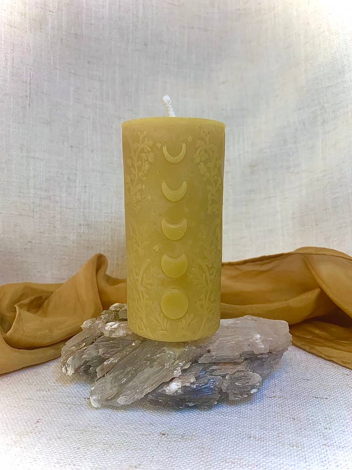 100% Beeswax Candle- Botanical Moon for wholesale by Buzz In The Hills