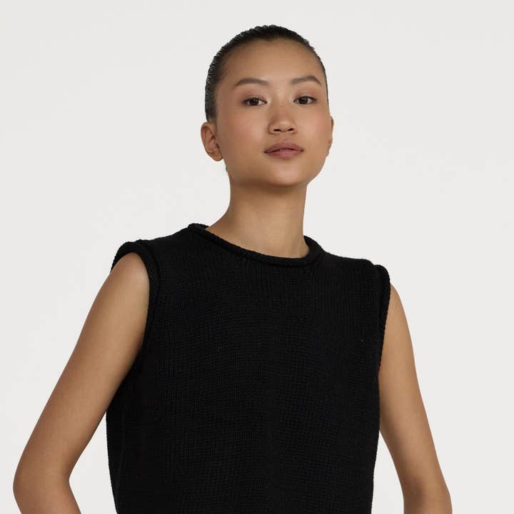 LAUDE the Label - Wholesale Tank Top - Women's - Cropped Knit Tank - Black