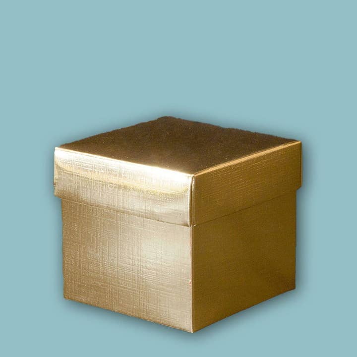 Scatola regalo cubica dorata per la vendita all'ingrosso da parte di kadopapier.net