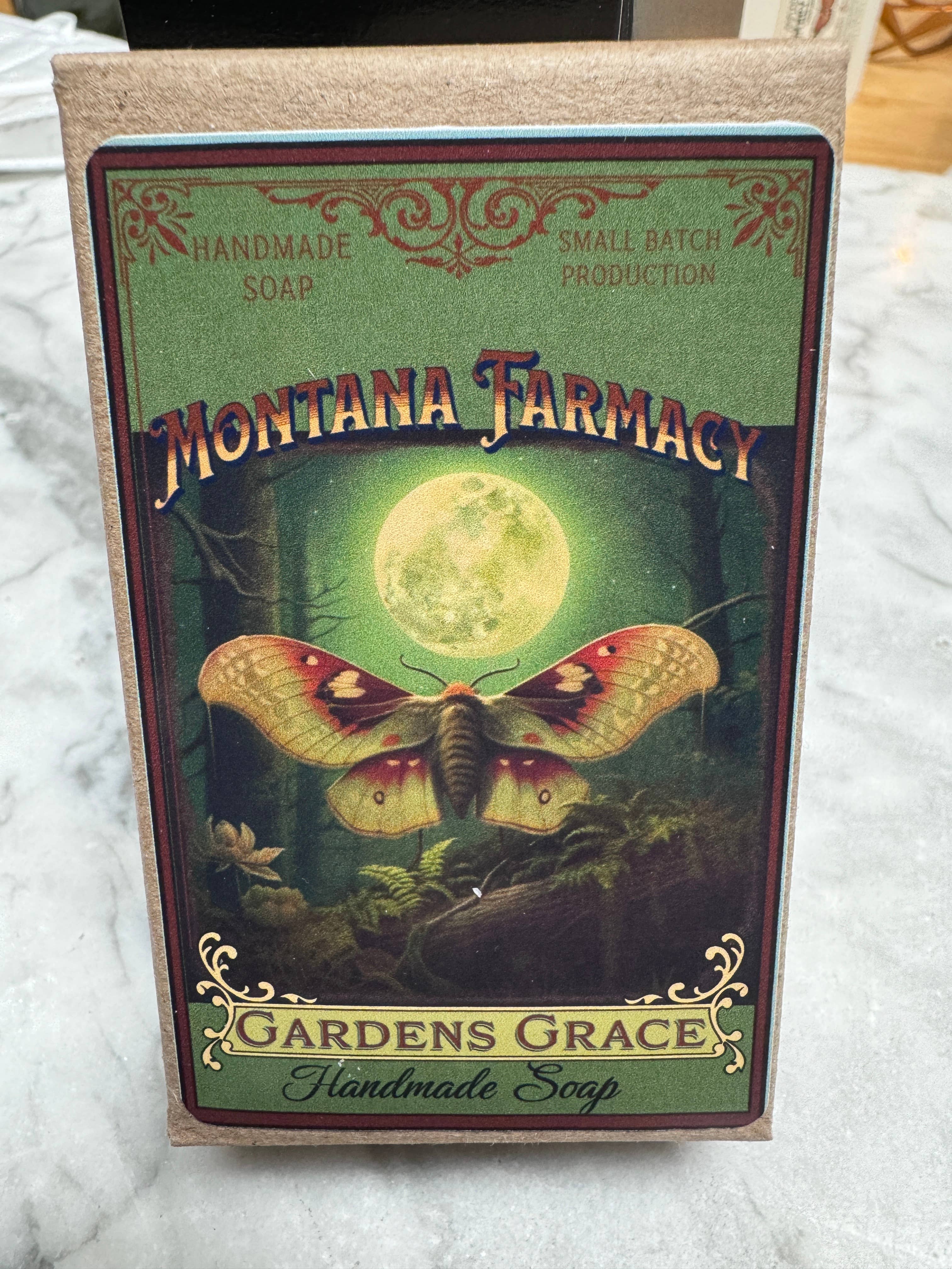 Montana Farmacy - Wholesale Bar Soap - Vintage Victorian Nouveau Gardner's Grace Handmade Soap3