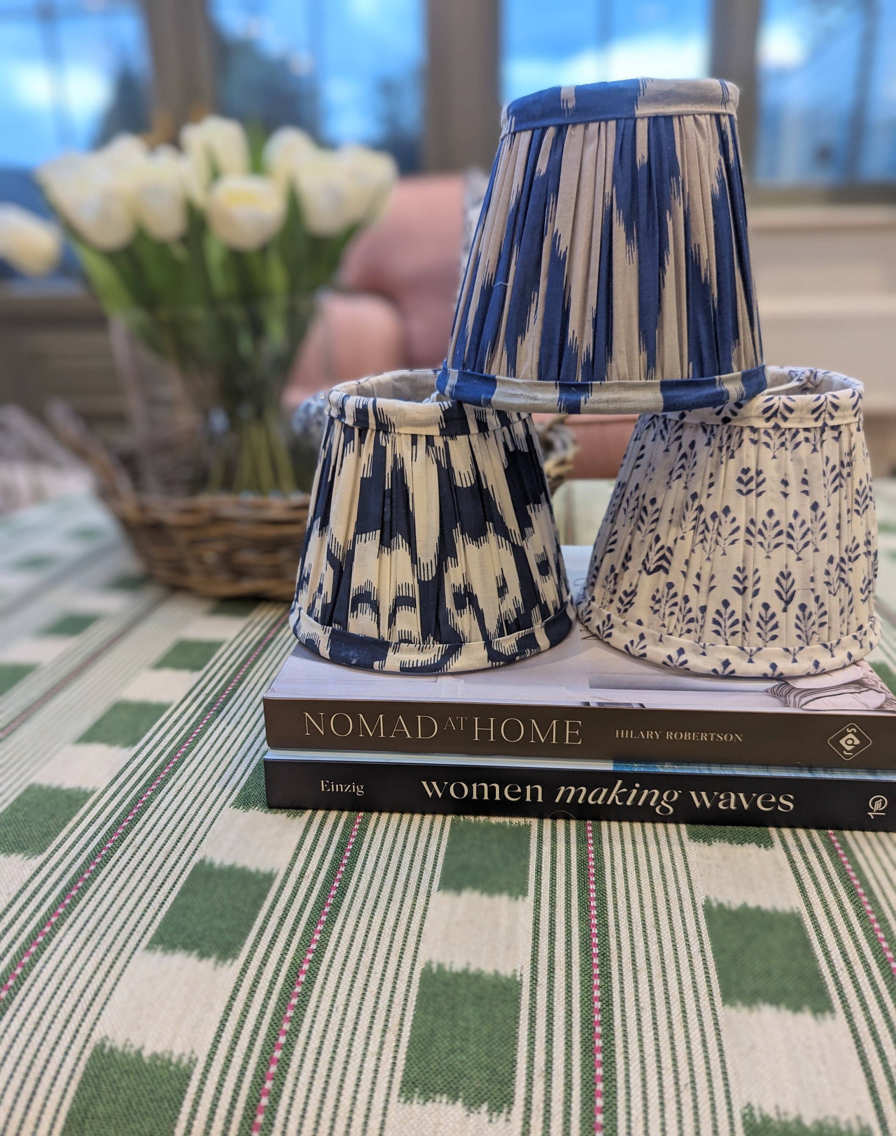 LNH EDIT - Vendita all'ingrosso Paralumi - Paralume pieghettato Sofia Blue Empire in 3 dimensioni7