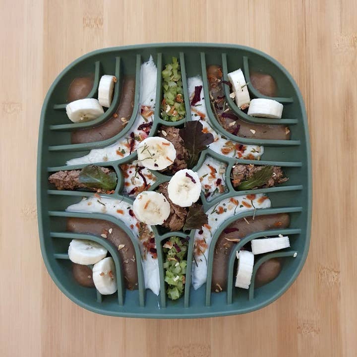 Woofstuff - Shop for dogs - Wholesale Pet Bowl - Cat/Dog - Activity Toy Slow Feeder Tasty L4