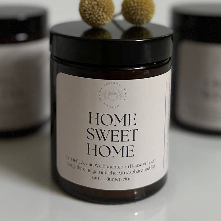HOME SWEET HOME scented candle for wholesale by Candlelight with Lina