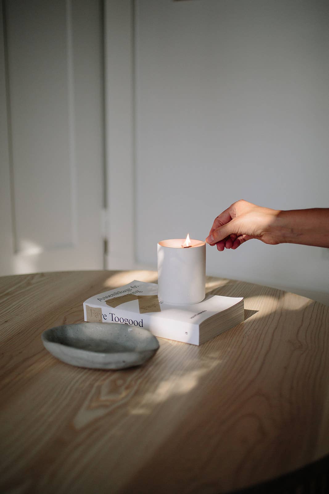 Brand & Iron - Wholesale Jar/Filled Candle - Laconic Collection: Sonder2