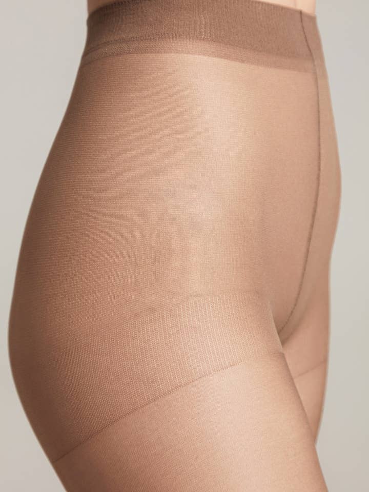 Conte Elegant – Engroshandel Tights - Dame – Strømpebukser Conte Nuance 20 Den - Forstærkede Shorts11