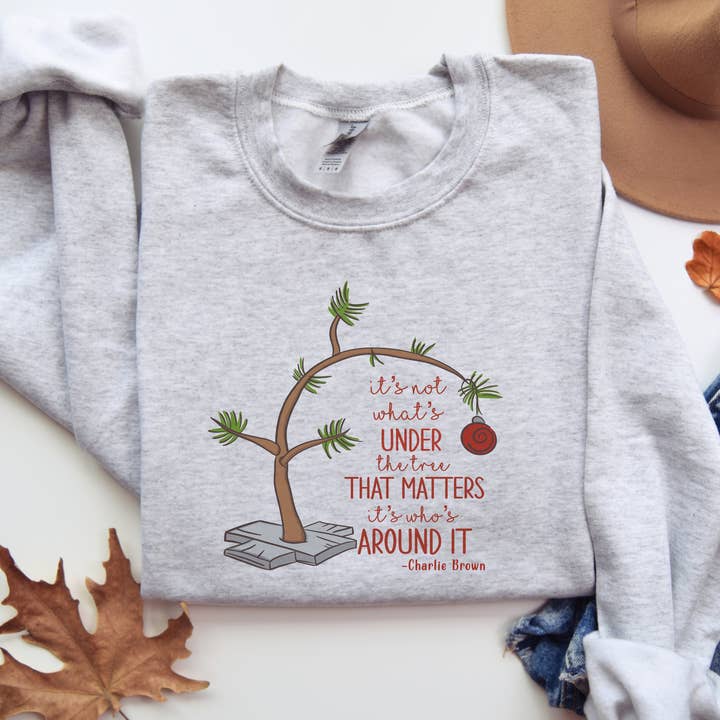 CMD Wholesale - Wholesale Graphic Sweatshirt - Unisex - Who's Around It Christmas Tree Sweatshirt