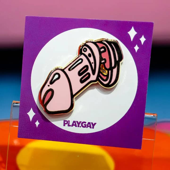 Kuisheidsgordel – Kinky Enamel Pin voor wholesale door Play.Gay