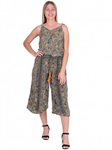 Medium Length Jumpsuit with Straps for wholesale by Kimago Look
