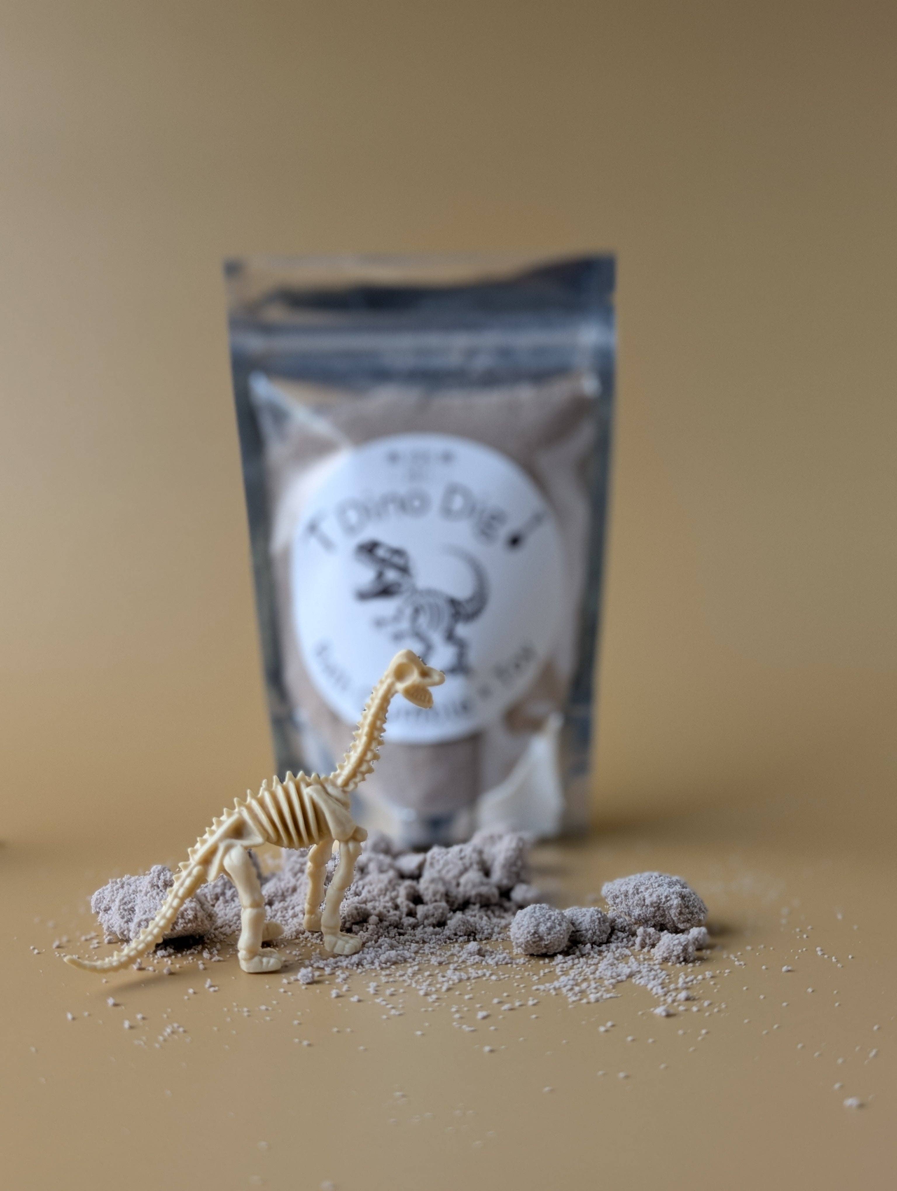 Beachy Bubbles Bath Co - Wholesale Bath Bomb/Fizz - Dino Dig Bath Crumble + Toy2