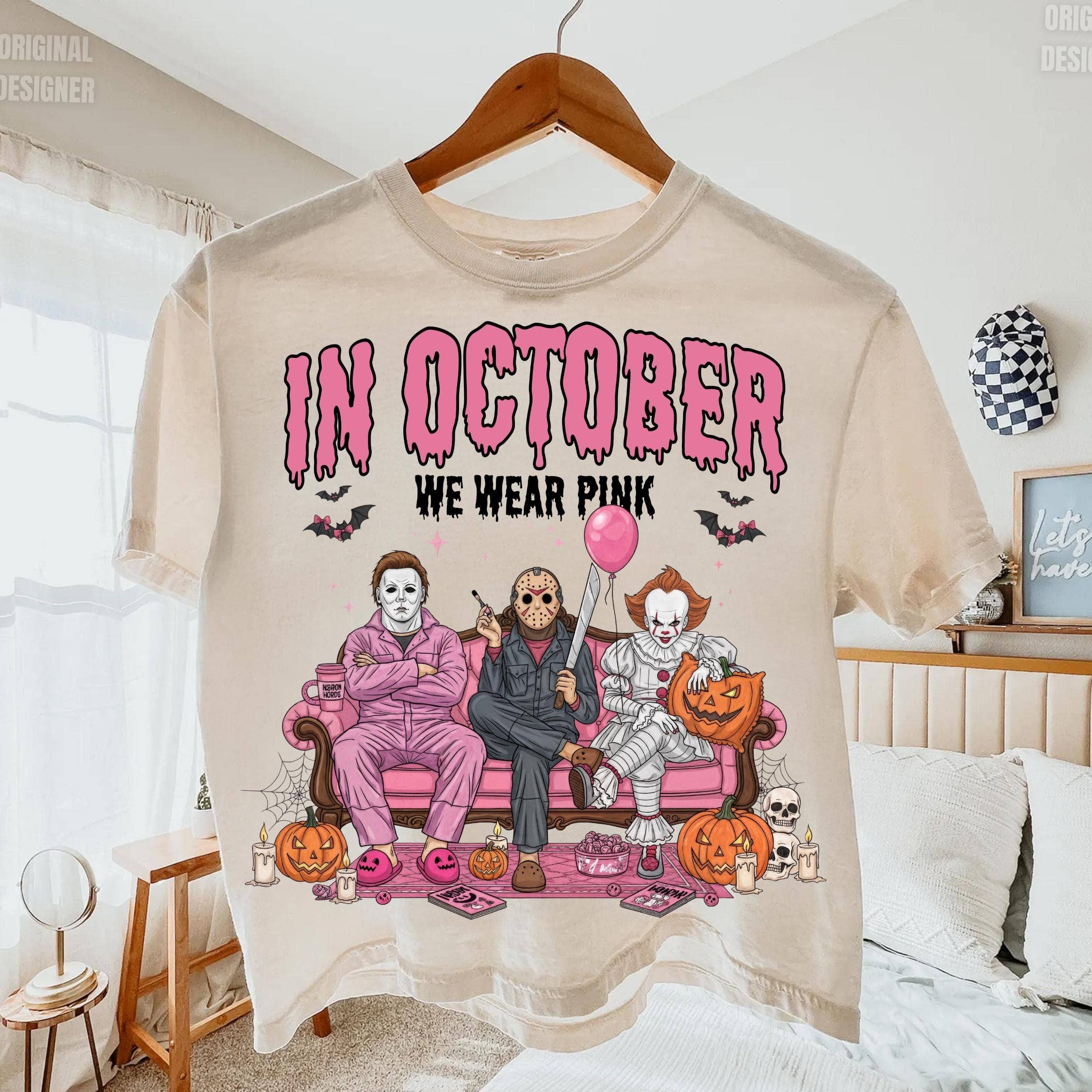 NVC Ecommerce LLC - Wholesale T-shirt met print - Uniseks - In oktober dragen we een roze shirt, personages Halloween-trui1
