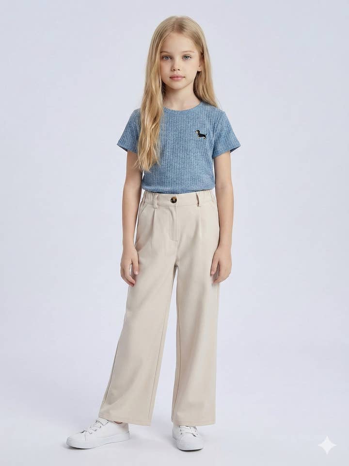 Ensemble pull doux brodé et pantalon tailleur pour fille pour la vente par MINI MIGNON PARIS