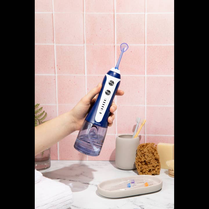 Cheeky - Wholesale Oral Care Set - Ultra Deep Cleaning Dental Water Floss 1