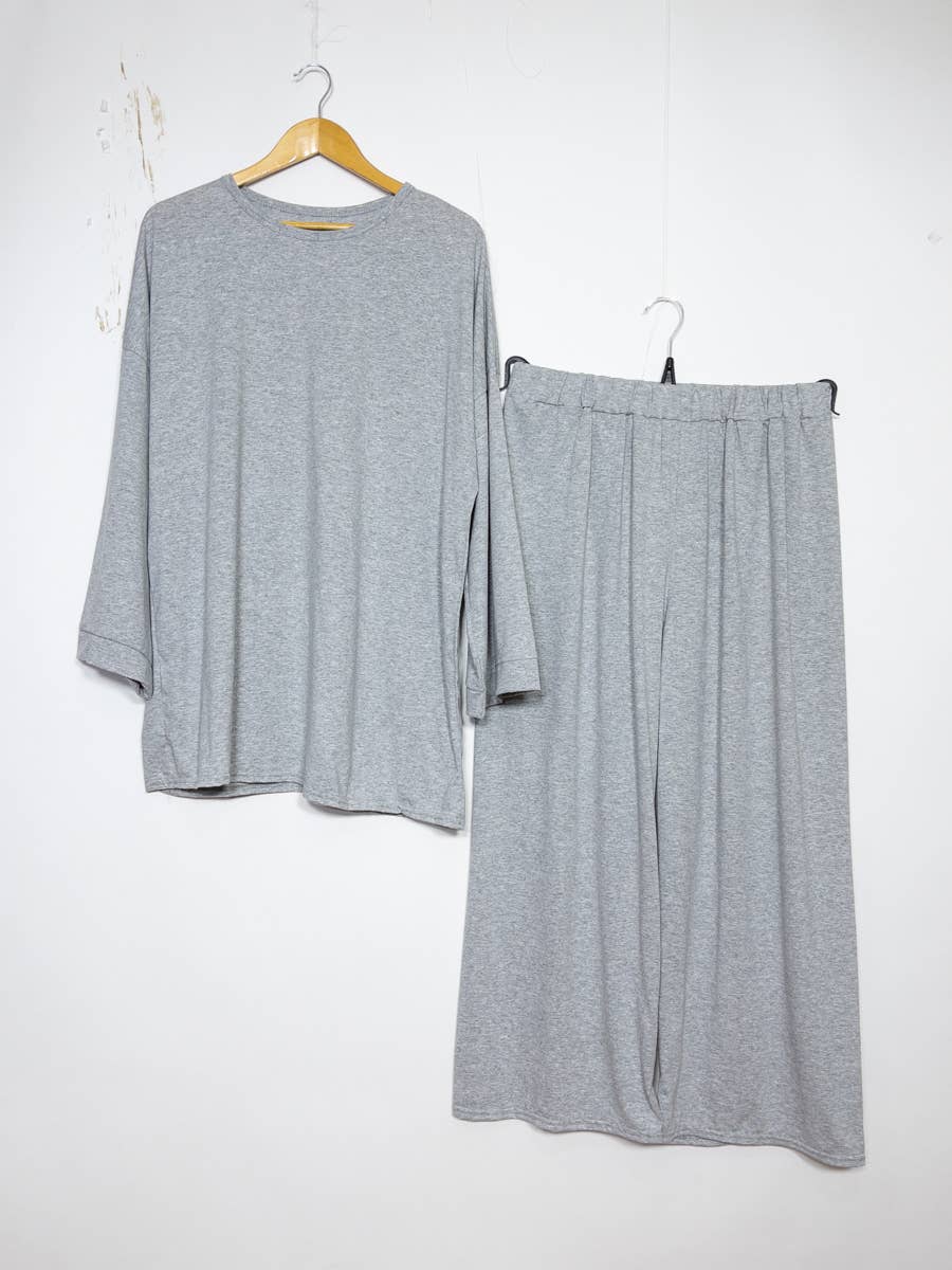 IDEAL OUTFIT - Vente Ensemble haut et pantalon (PAS d'intérieur) - Femme - Abaya ensemble ref:2335-59 COT1