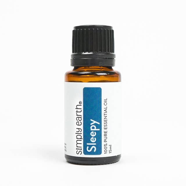 Simply Earth - Wholesale Essential Oil - Sleepy Essential Oil Blend 15ml1