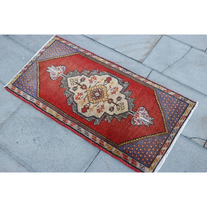 The Loom Wholesale - Wholesale Area Rug - Small Turkish Anatolian Wool Tribal Decorative Rug1