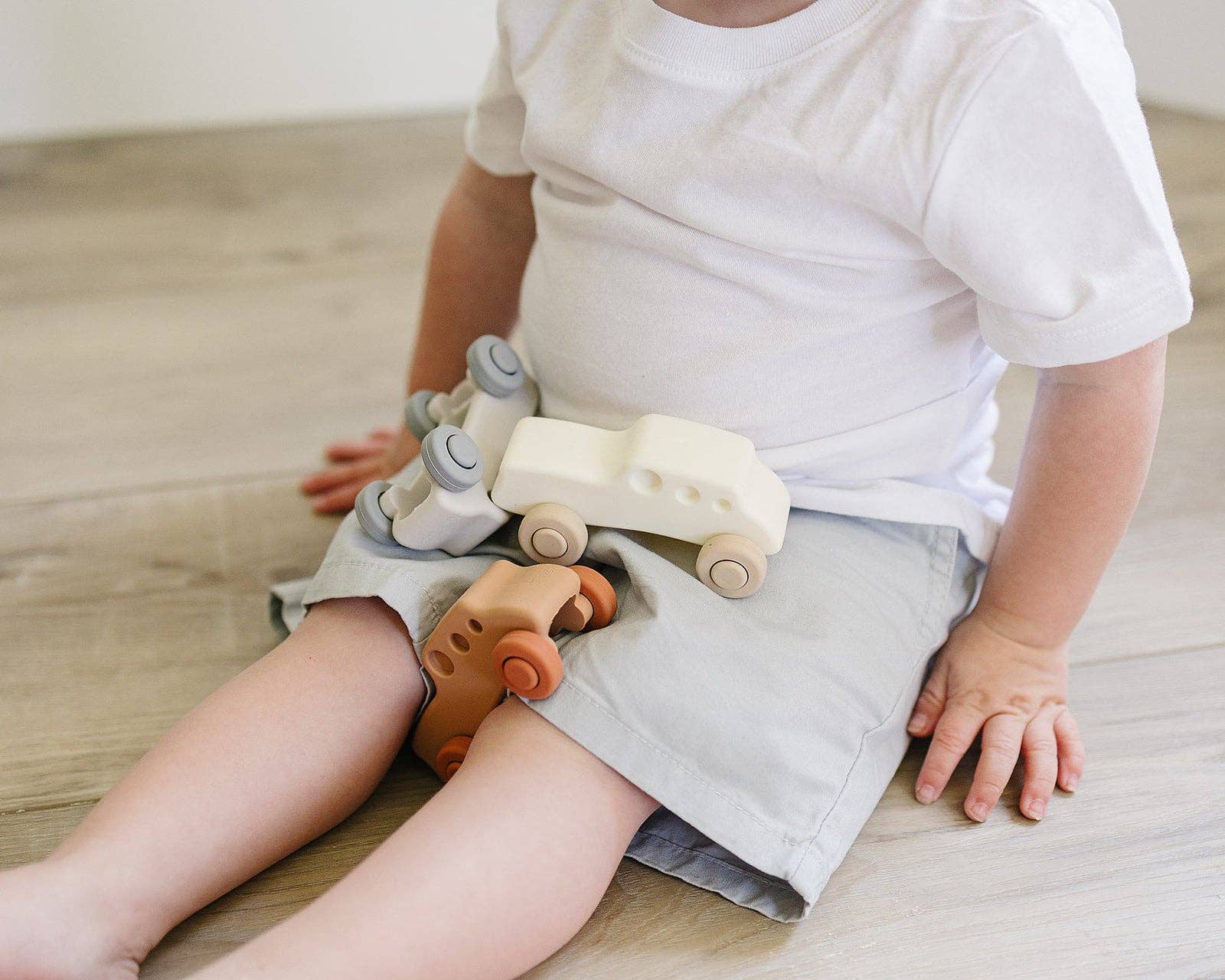 Ali + Tings - Wholesale Toy Car/Truck - Kids - Classic Car Set5