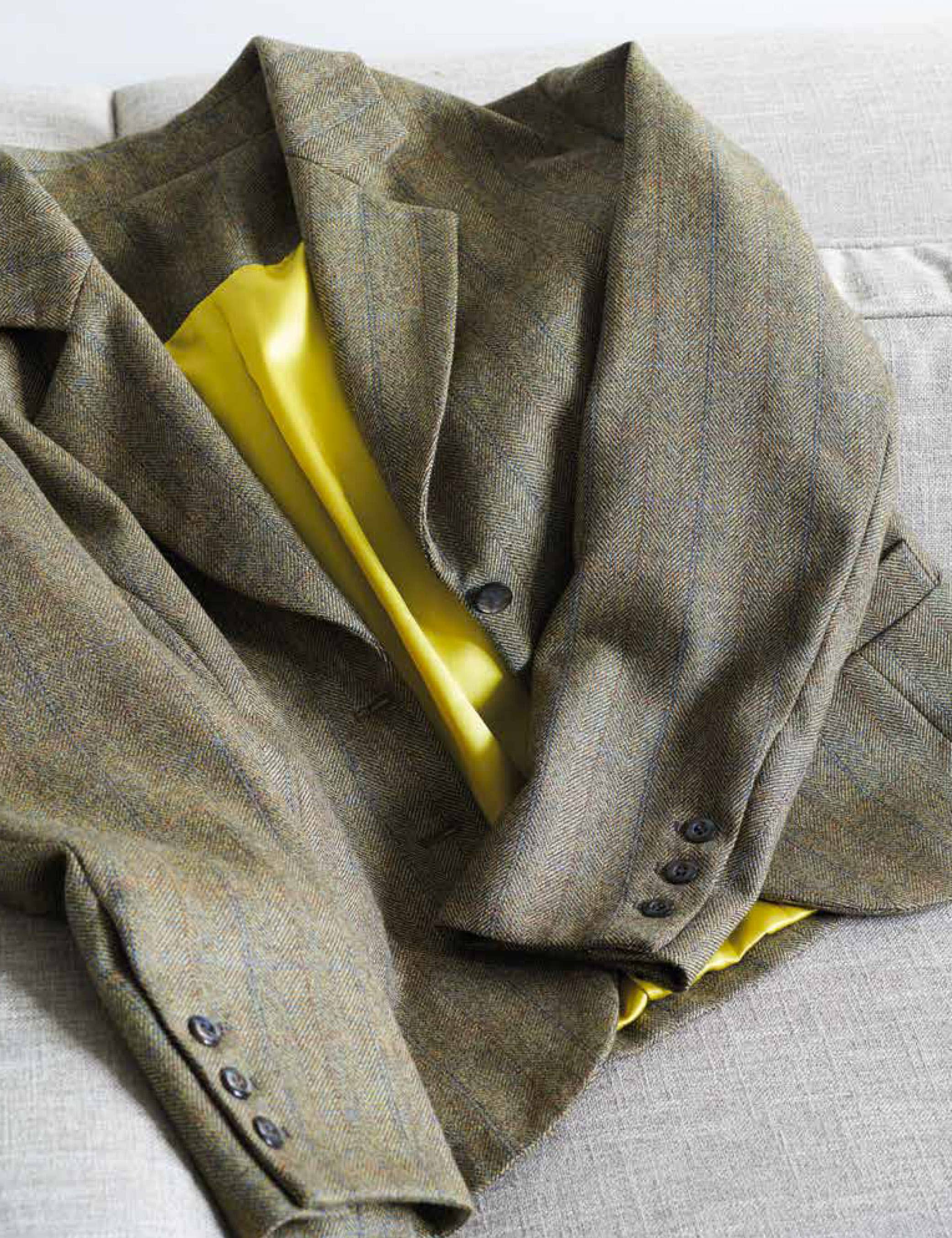 Search Press – wholesale Crafts, hobbies and DIY – Complete Guide to Dressmaking1