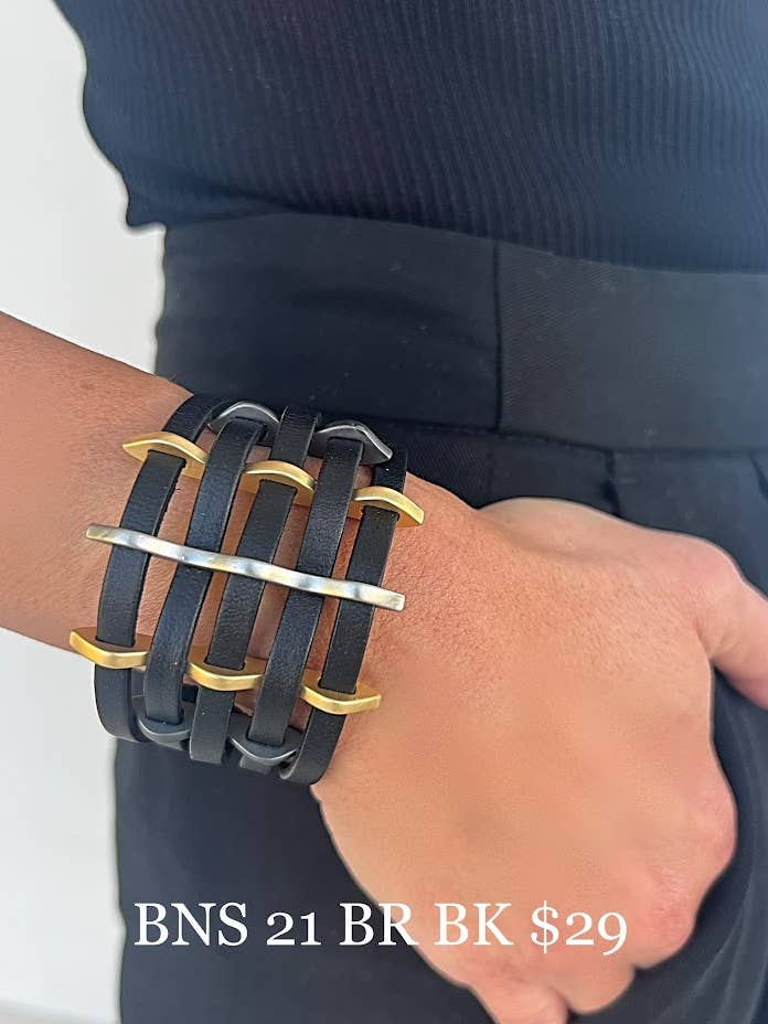 ARIANE por atacado de Escape from Paris