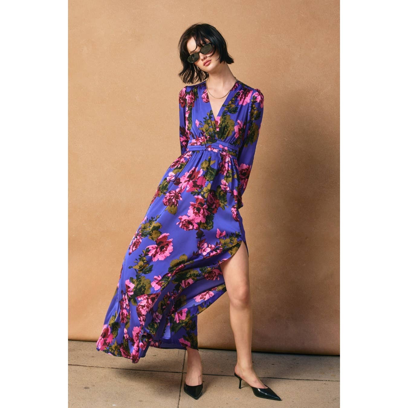 MIDNIGHT FLORAL Mesmerizing Essence Pleated Waist Maxi Dress for wholesale on Faire0