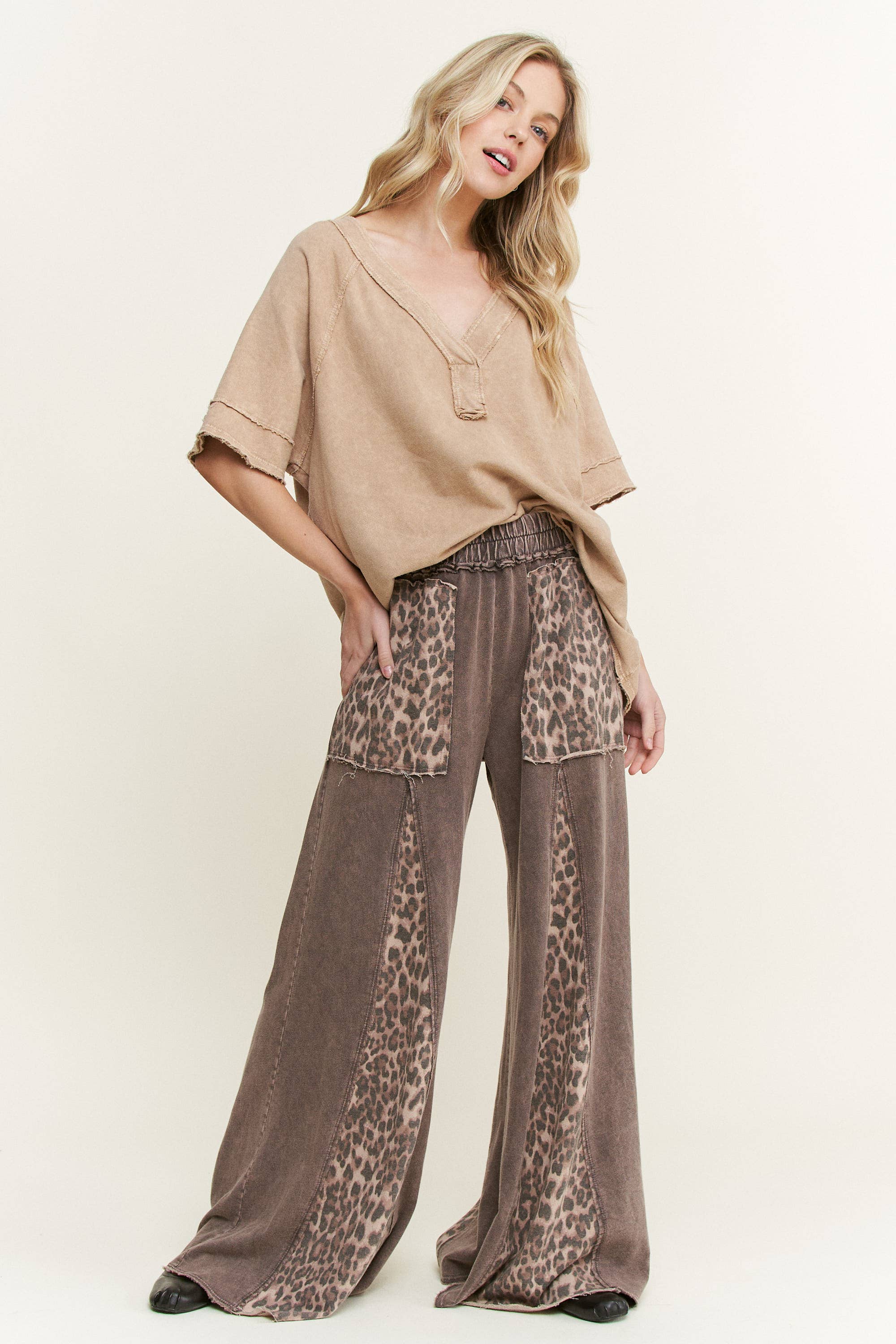 J.Her - Wholesale Pants - Women's - Mineral Washed Leopard Animal Print Flare Pants HP5783P116