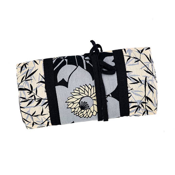 NOUVEAU | Rouleau à bijoux | Onyx pour la vente par Balizen Direct from Bali