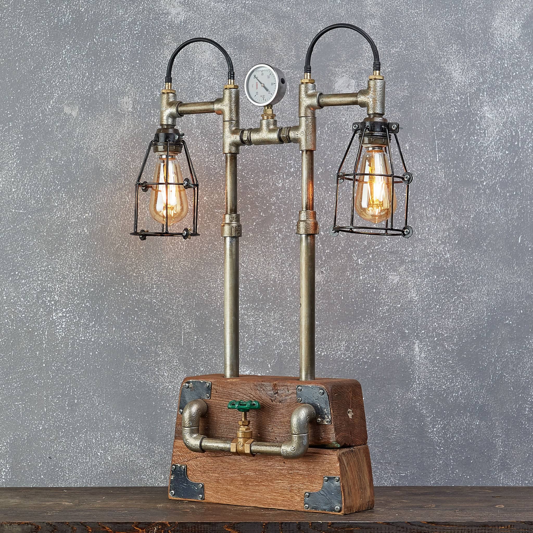 golden pigs - Vente Lampes d'appoint/de bureau - Woden Box Deux Lampe0