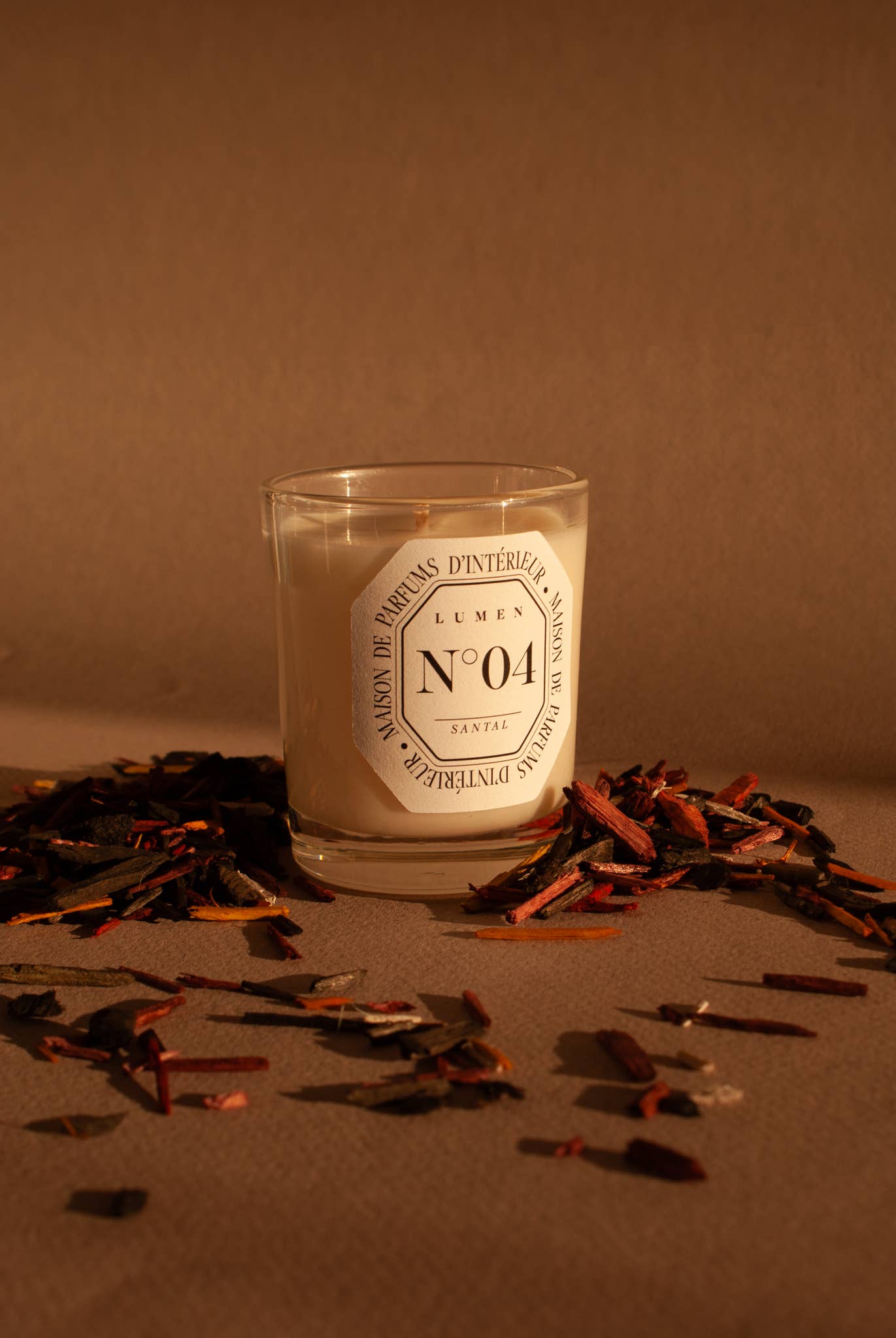 LUMEN - Wholesale Jar/Filled Candle - Small Candle No. 04 - Enchanting Sandalwood2