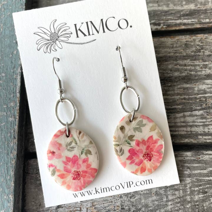 Polymer ler øreringe * Flere designs for engroshandel hos KIMCo.