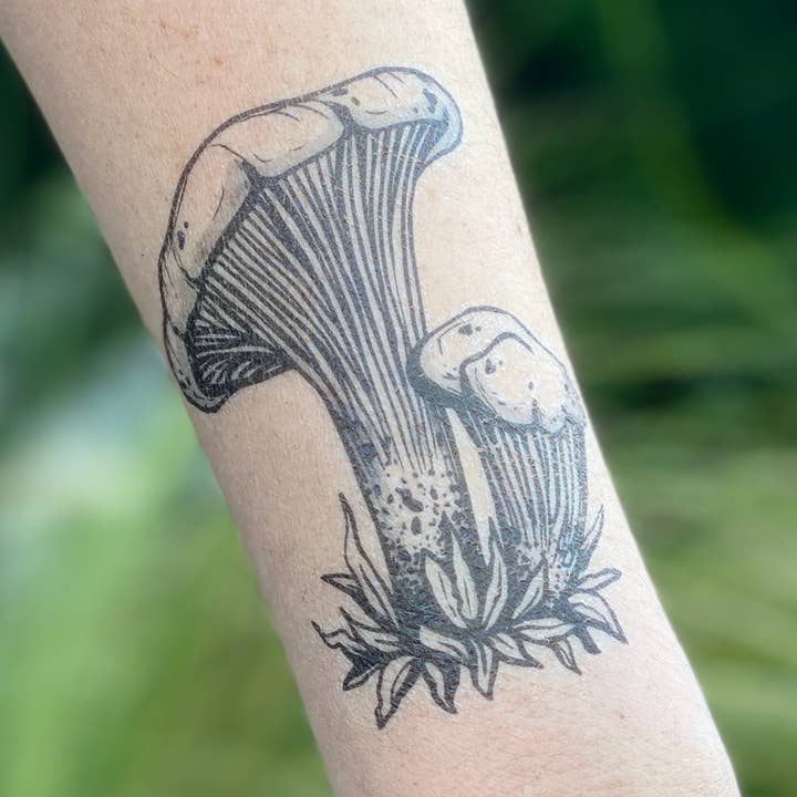 NatureTats - Wholesale Temporary Tattoo - Chanterelle Mushroom Temporary Tattoo0