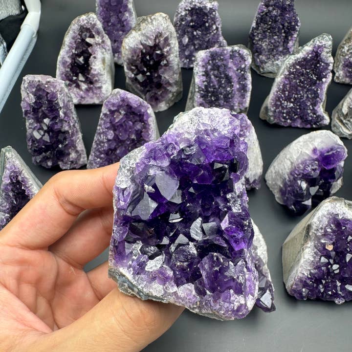 Foliesbijoux - Venta al por mayor Piedras/cristales espirituales - Amatista cruda Geode 210-240 g Uruguay AAA