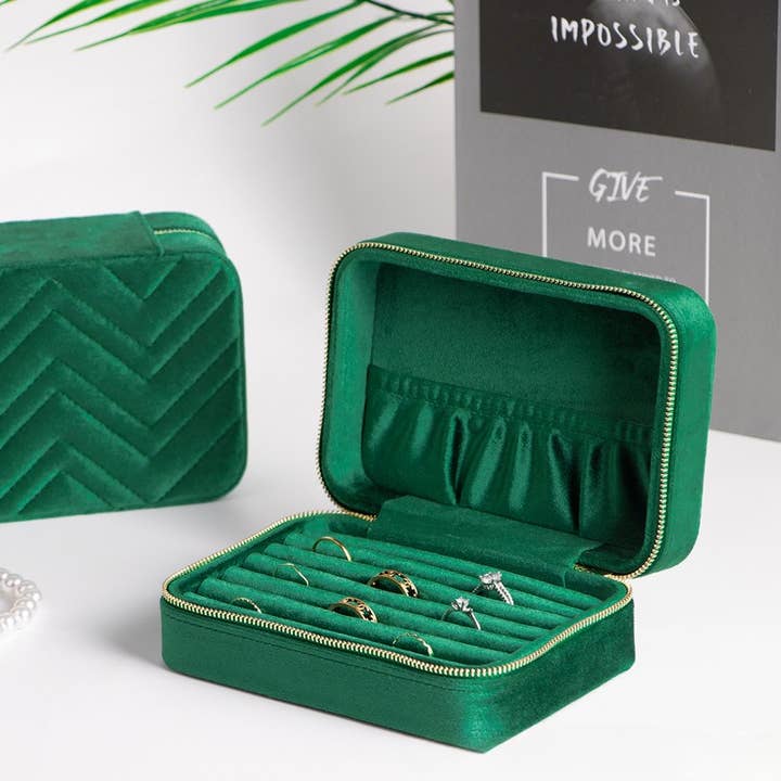 NARWEY INC - Wholesale Jewelry Box/Organizer - Velvet Jewelry Organizer,Soft Flannelette Bag,Quilted Craft1