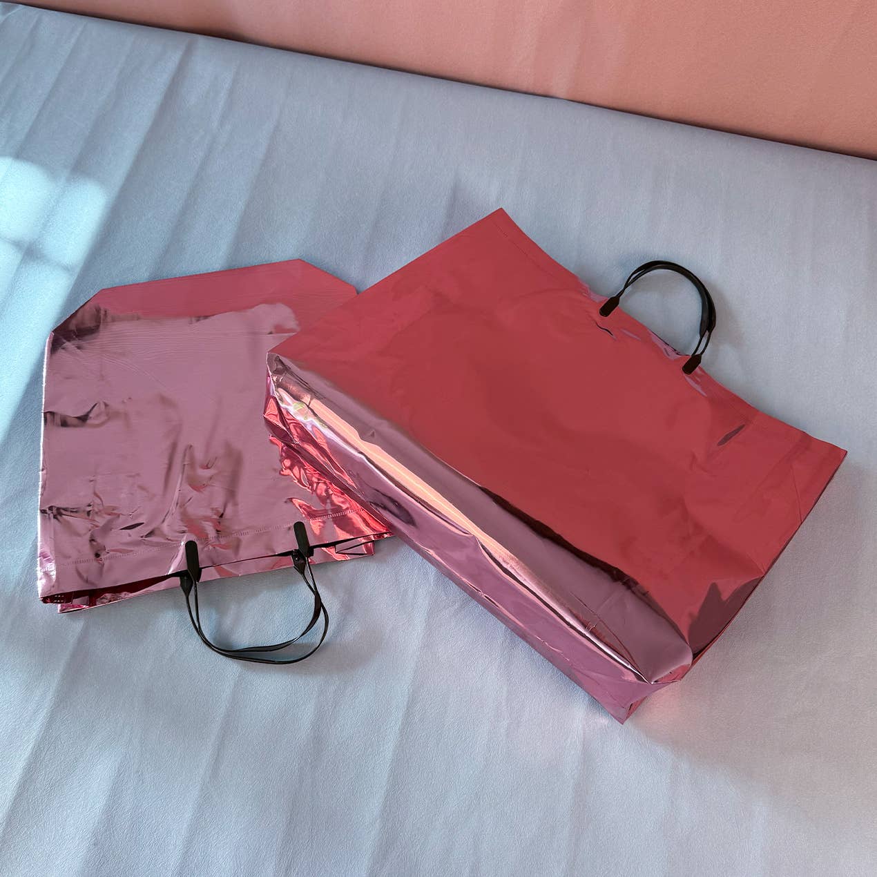 ByHome - Wholesale Gift Bag - 24pc, Rose Red Pink Laser Iridescent reflective PVC gift Bag10