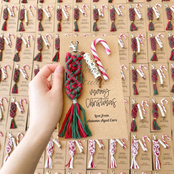 Weavey Studio - Wholesale Keychain – Women's - Custom Merry Christmas Macrame Keychain Gift Present Pack 7